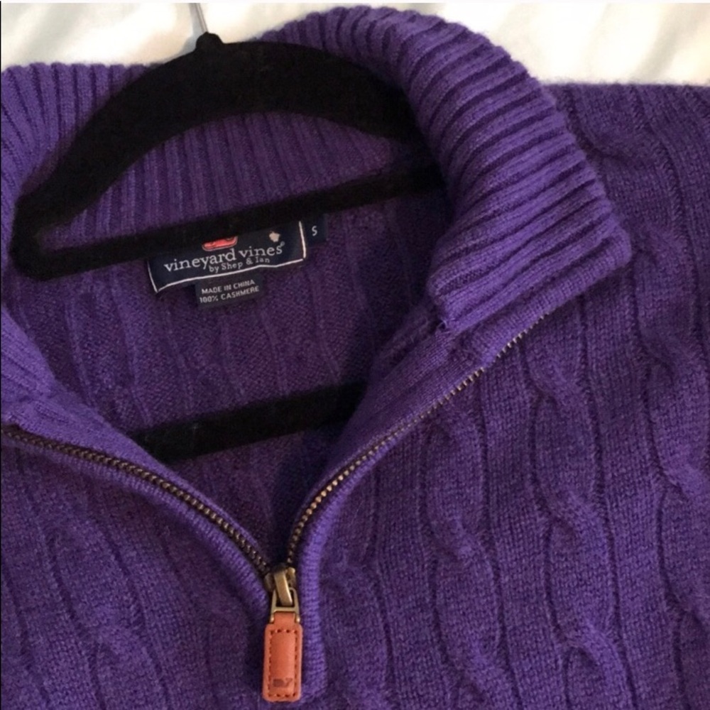Vineyard vines cashmere sweater